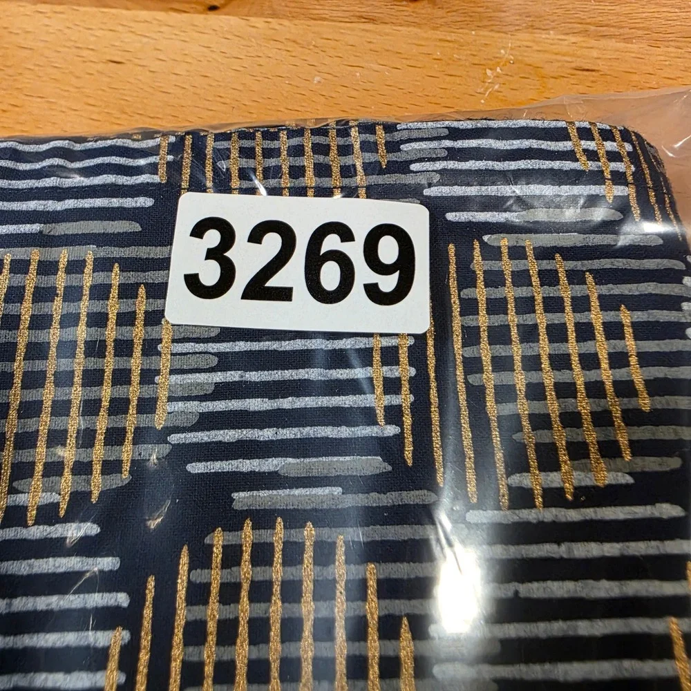 Crate & Barrel 4pc‎ Orazi Navy Cotton Napkin Set Geometric Print Dinner Table